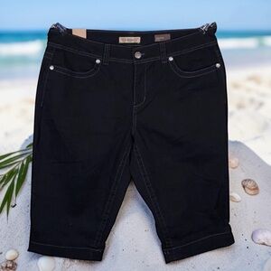 🎁 Nine West NWT short Size 16/33 💖